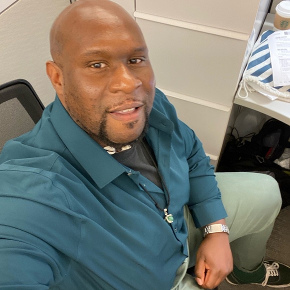 Meet your Posher, Brian - Picture 1 of 1